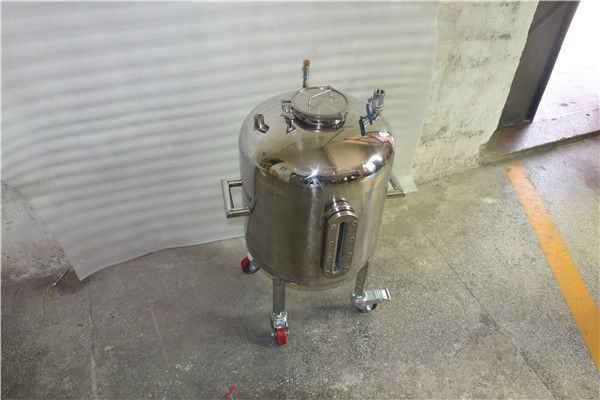 液位顯示壓力桶