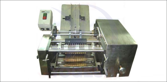 半自動濕膠貼標機