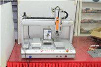 <b>手持式自動(dòng)鎖螺絲機(jī),自動(dòng)化設(shè)備一站式服務(wù)商</b>