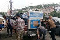 <b>黃膠點(diǎn)膠機(jī)生產(chǎn)廠家,24小時(shí)內(nèi)提供上門服務(wù)</b>