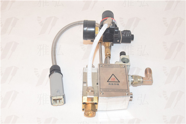 螺旋式熱熔膠膠槍正面