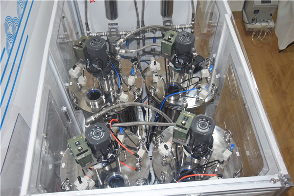 自動噴膠機桶細節(jié)