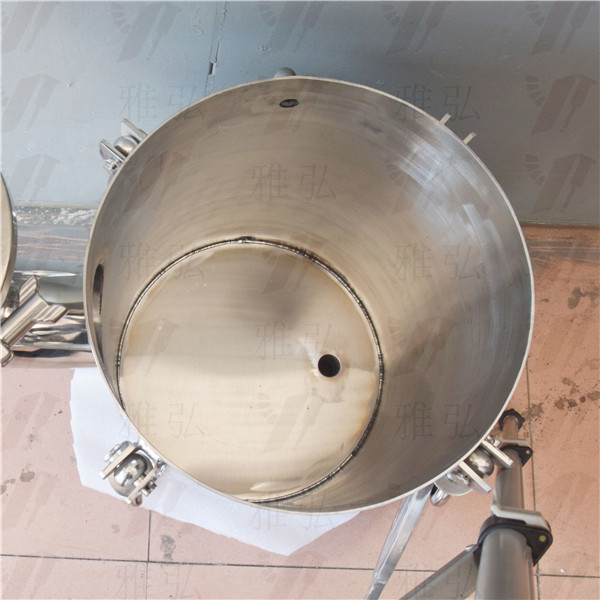 304不銹鋼壓力桶桶內(nèi)