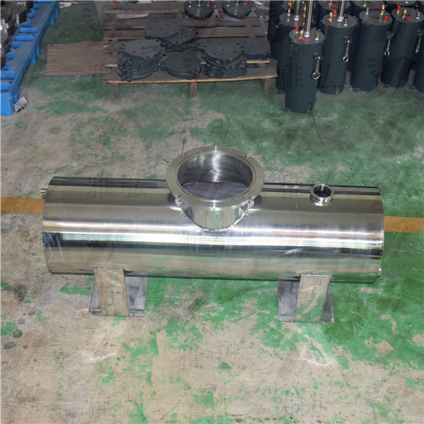 不銹鋼壓力罐正面