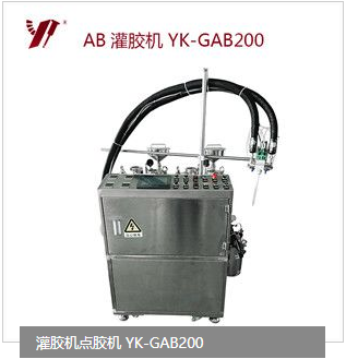 雙液灌膠機(jī)在使用過程中需要注意哪些事項(xiàng)